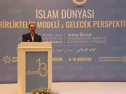 İSLAM DÜNYASI BİRLİKTELİK MODELİ VE GELECEK PERSPEKTİFİ