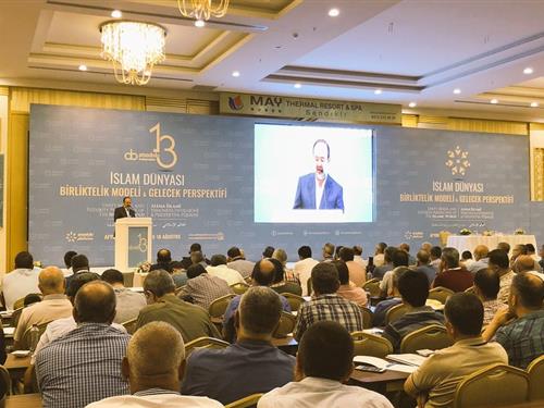 İSLAM DÜNYASI BİRLİKTELİK MODELİ VE GELECEK PERSPEKTİFİ AÇILIŞ KONUŞMASI