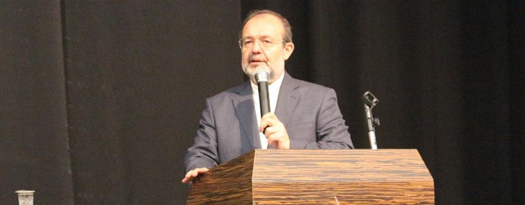 Prof. Dr. Mehmet Görmez, Muradiye Öğretim Kurumları 2019-2020 Güz Dönemi Seminer Programında Eğitimcilerle Buluştu.