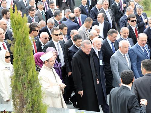  Ahmet Hamdi Akseki Camii