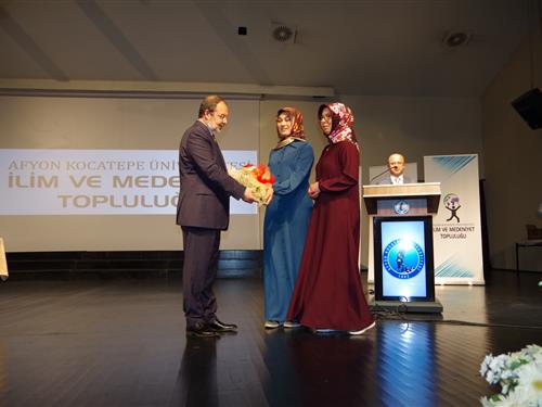 AFYON KOCATEPE ÜNİVERSİTESİ I GENÇLİĞİN DÜNYASI VE İSLAM