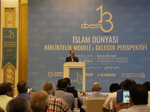 İSLAM DÜNYASI BİRLİKTELİK MODELİ VE GELECEK PERSPEKTİFİ