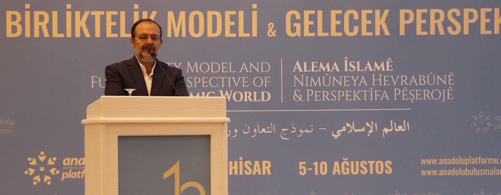 İSLAM DÜNYASI BİRLİKTELİK MODELİ VE GELECEK PERSPEKTİFİ